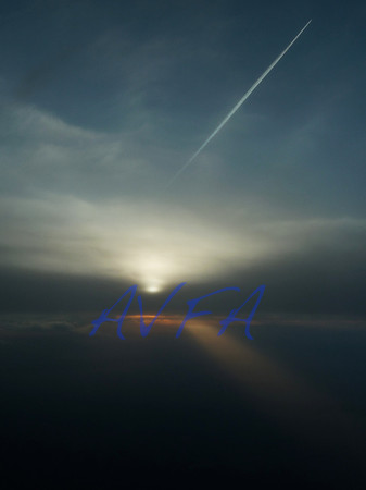 SUNDOG AND CONTRAILS