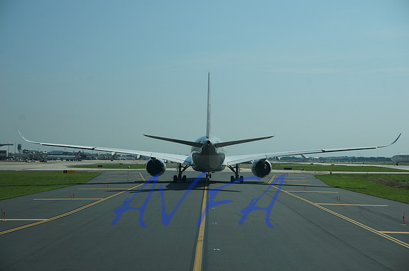 QATAR A350 BACK SIDE