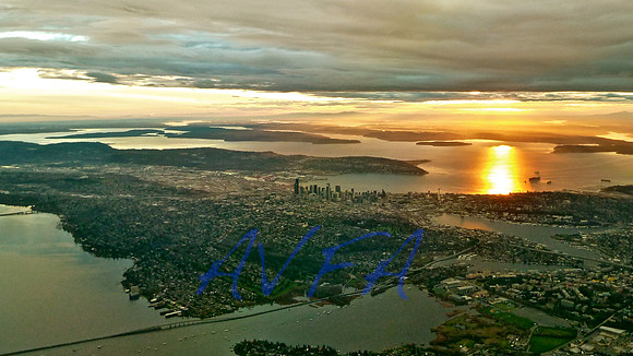 Golden Seattle Sunset