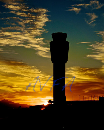 PHX TOWER SILHOUETTE